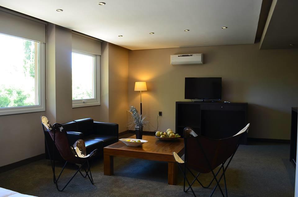 Terra Malal Hotel Chos Malal Buitenkant foto